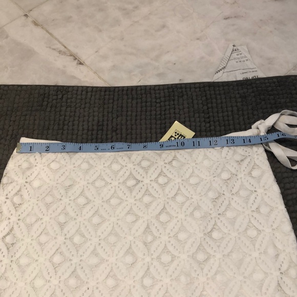 Mac Studio white lace skirt - Picture 7 of 9